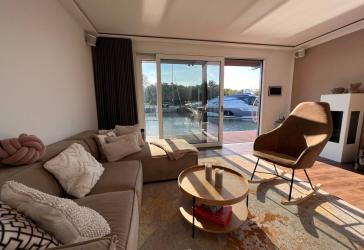 LUXUS Hausboot - 3 Etagen - 100m² Wohnen + 120 m² SONNENTERRASSE - Kamin, Kino, komplett individuell