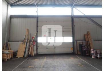 ca. 1.916 m² Rampenlagerfläche auf einem gepflegten Gewerbehof in zentraler Lage