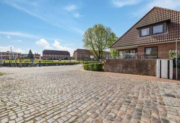 Traumlage direkt am historischen Hafen - perfekt um den Anker zu werfen!