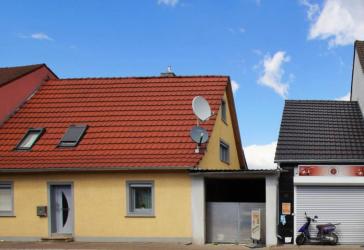 Wohnhaus mit Gewerbeflächen + Grundstück in zentraler Lage von Neuenburg am Rhein