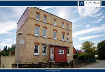 Einfamilienhaus in architektonisch außergewöhnlichem Baustil
