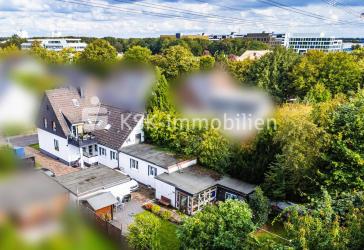 Zweifamilienhaus mit Einliegerwohnung auf attraktivem Grundstück in 50354 Hürth-Efferen!
