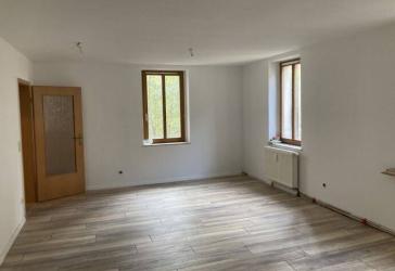NEUE Küche, NEUES Bad, NEUES Wohnzimmer ... neue Wohnung!