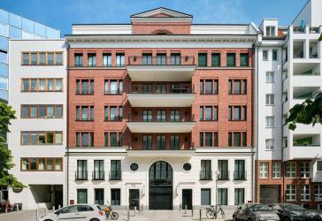 Exklusives Neubau-Penthouse mit Terrasse und TG-Stellplätzen