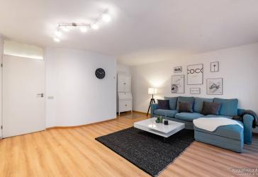 Welc(H)ome® by RIDA FLATS - Hürth City: All-in! Garten, Tiefgarage & WIFI