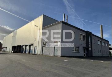 Halle + Freifläche + Büro im Düsseldorfer Hafen
