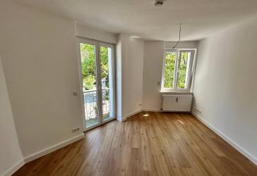 OS-Westerberg: Moderne 2 ZKB mit franz. Balkon
