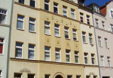 3 Zimmer mit Loggia