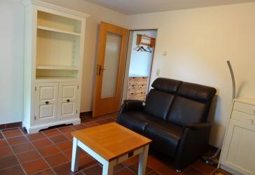 Kleine möblierte Wohnung an Single zu vermieten
