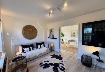 Stylishes Wohnen in verschiedenen vollmöblierten Apartments am Deich nahe Hamburg!