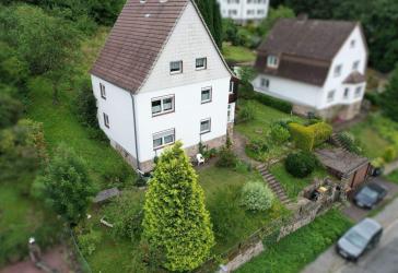 Zweifamilienhaus mit Erweiterungsmöglichkeiten in Bad Karlshafen