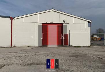 Ebenerdige Lagerfläche mit 490 m² in Grevesmühlen