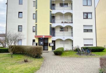 Aufzug, Südbalkon + Tiefgarage - gepfleges 1-Zimmer-Apartment