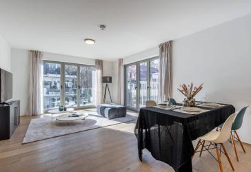 OUTSTANDING // Noble 4-Zimmer-Wohnung mit 2 Balkonen- Neubau/Erstbezug