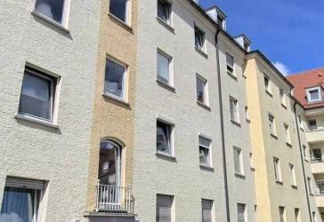 *Attraktive Wohngegend* 2 ZKB Terrassenwohnung in zentrumsnaher Lage