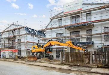 Terrassenwohnung mit Garten im Neubau: 1-Zimmer im EG