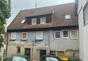 Einfamilienhaus mitten im Ortskern von Haiterbach
