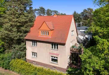 Provisionsfrei! Historische Ein-, Zwei-, Dreifamilienhausvilla (Baumeister-Villa) von 1936 in Traumlage!