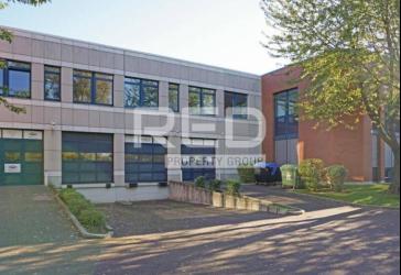 Gewerbepark am Airport - Rampen + ebenerdige Tore