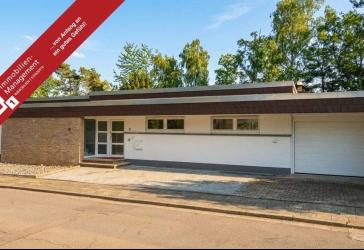 Frisch eingekleidet - Renovierter Bungalow auf dem schönen Bännjerrück.