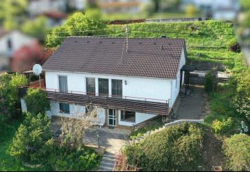 Steinheim - Einfamilienhaus mit Einliegerwohnung
