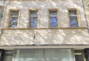 Krefeld-Dießem/Lehmheide, Gladbacher Straße 157 - Wohn- und Geschäftshaus mit lukrativer Rendite zu verkaufen !!