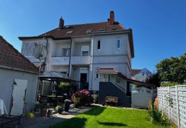 Einfamilienhaus mit schönem Garten in Wilhelmshaven zu verkaufen.