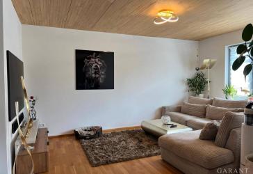 Moderne, barrierenarme 4 1/2 Zimmer-Wohnung mit gehobener Ausstattung!