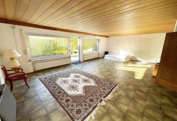 Ein- bis Zweifamilienwohnhaus zeitnah verfügbar