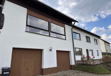 Großzügiges Einfamilienhaus mit sonnigem Garten in Mosenberg