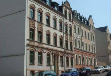 2-Zi.-Dachgeschosswohnung mit tollem Parkettboden, auch für die junge Familie