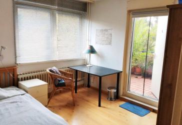günstiges Gästezimmer in Berlin-Neuköln zum übernachten