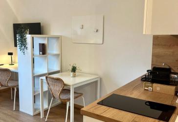 All-inklusive 1-Zimmer-Apartment in ruhiger Lage im grünen Obermenzing
