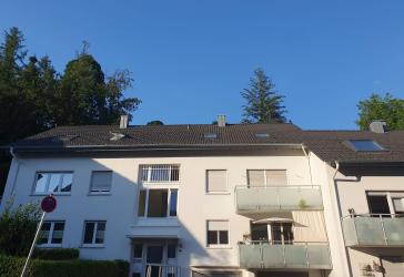 Renovierungsbedürftige 3-ZKB-Wohnung in ruhiger, sonniger Lage beim Neuen Schloss