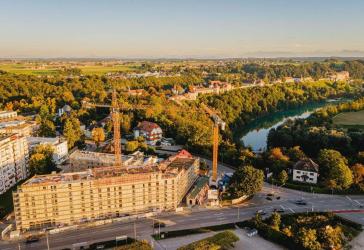 114 m² 3-Zi.-Whg. mit Dachterrasse im Zentrum von Burghausen zum Kauf: EH40-QNG: 5% AfA + 5% Sonder-AfA & 150.000 € KfW-Kredit
