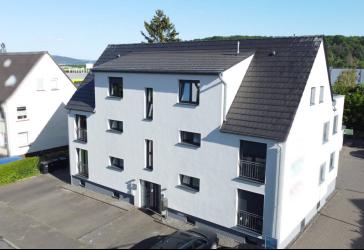 Attraktive Erdgeschosswohnung mit Balkon und eigenem Stellplatz
