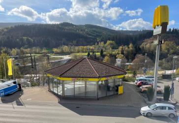 PAVILLON repräsentativ in frequentierter Lage gewerblich zu vermieten - Titisee-Neustadt zentral