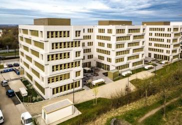 Repräsentativer Neubau mit Luxusausstattung | hauseigene Tiefgarage | verkehrsgünstige Lage