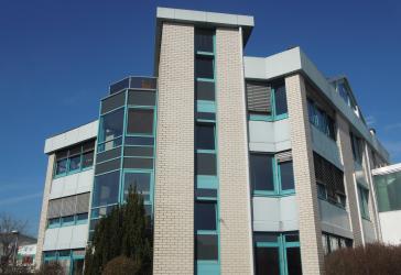 Maintal-Gepflegte Büroetage mit 215m²