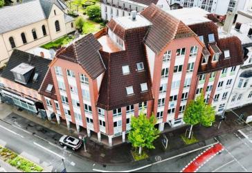 Repräsentatives Gebäude in CITY-Lage