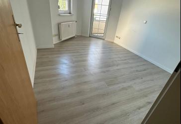 lichtdurchflutete 2-Raum-Wohnung mit Balkon (W27)