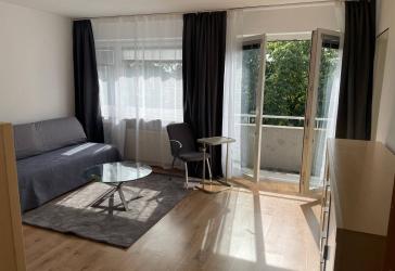 Möblierte, helle, große 1 Zi-Wohnung mit perfekter Verkehrsanbindung, verfügbar ab 01.08.2026