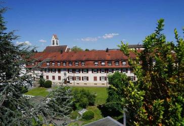 3-Zi Dachwohnung TOP-Lage! mit großer Dachloggia und Garage im Stadtzentrum Rheinfelden