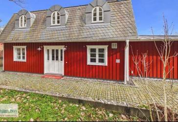ATTRAKTIVES 'SCHWEDENHAUS' IN TOP LAGE VON SAARBURG!