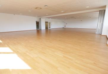 Großraumbüro-Bürofläche mit Loft Charakter ! Geeignet für sportliche Aktivitäten !