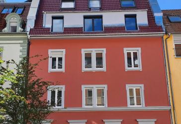4-Zimmer-Wohnung in neu saniertem 5-Familien-Jugendstil-Haus 1. OG Provisionsfrei