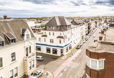 South End | Top Visibilität | Gute Anbindung