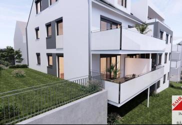 Familienglück! 4- Zimmerwohnung mit Gartenanteil und Balkon