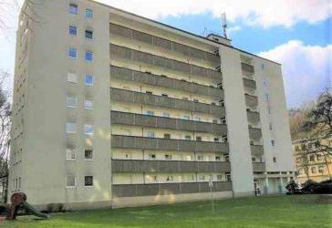 Großzügige 2-Zi.-Whg. mit Tageslichtbad und Balkon
