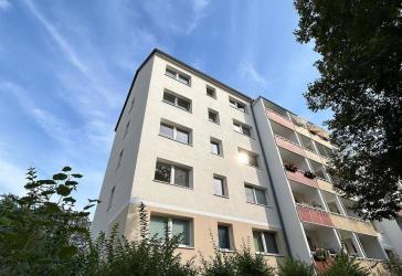 Helle 3-Zi. mit Wanne & Laminat in ruhiger Lage!